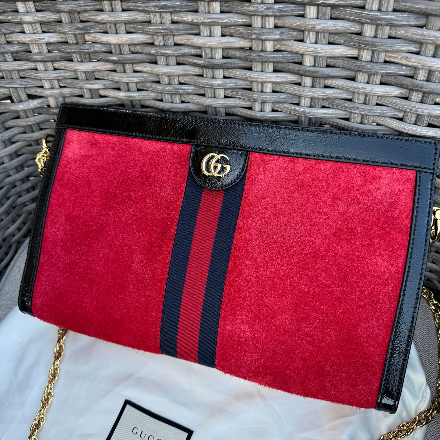 Gucci Suede Medium Ophidia Chain Shoulder Bag