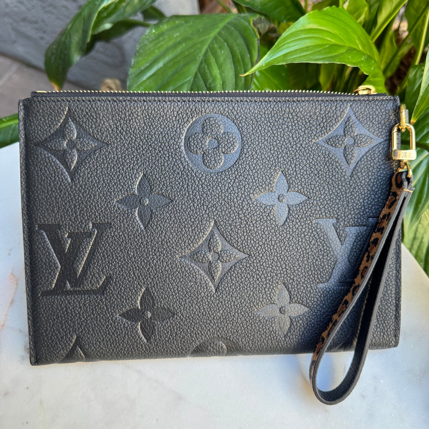 Louis Vuitton Empreinte Monogram Giant Wild at Heart Pochette Wristlet