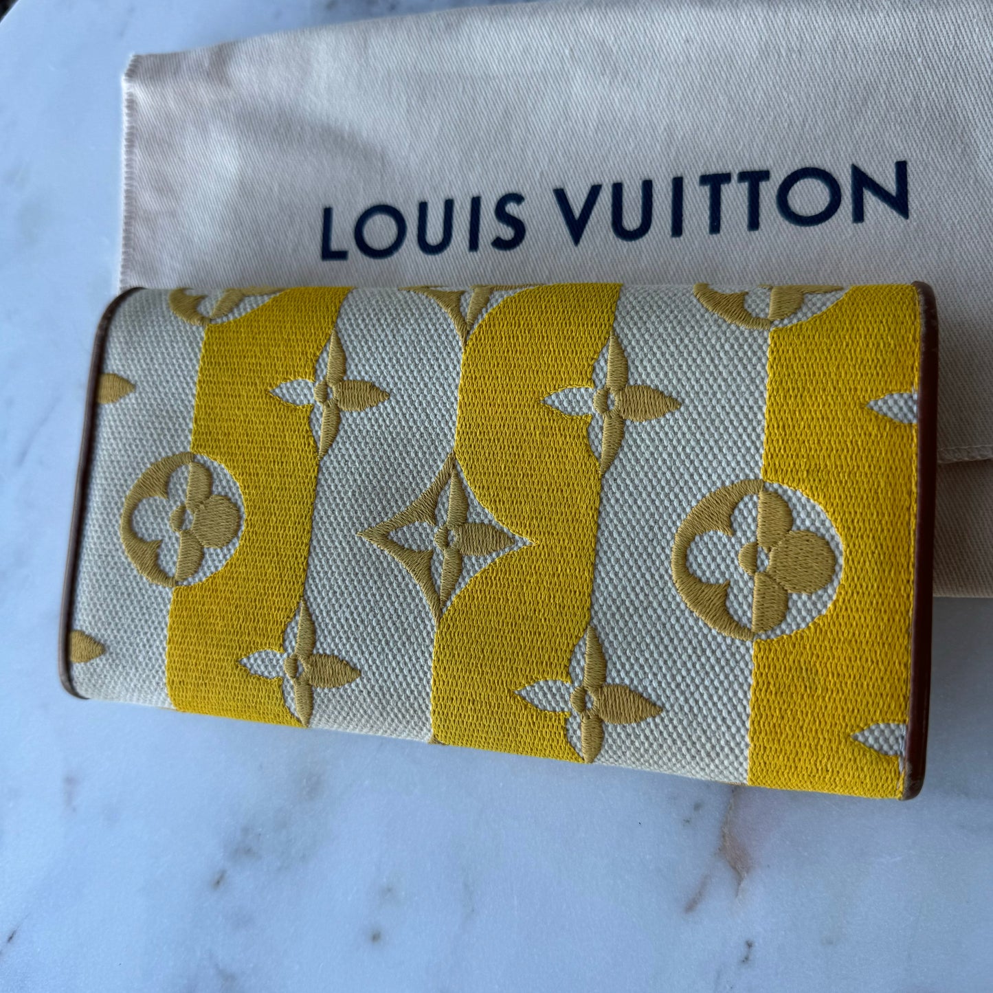 Louis Vuitton Canvas Capucines Wallet