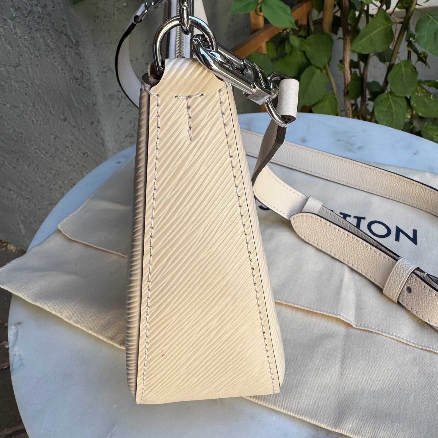 Louis Vuitton Quartz Epi Leather Marelle Crossbody