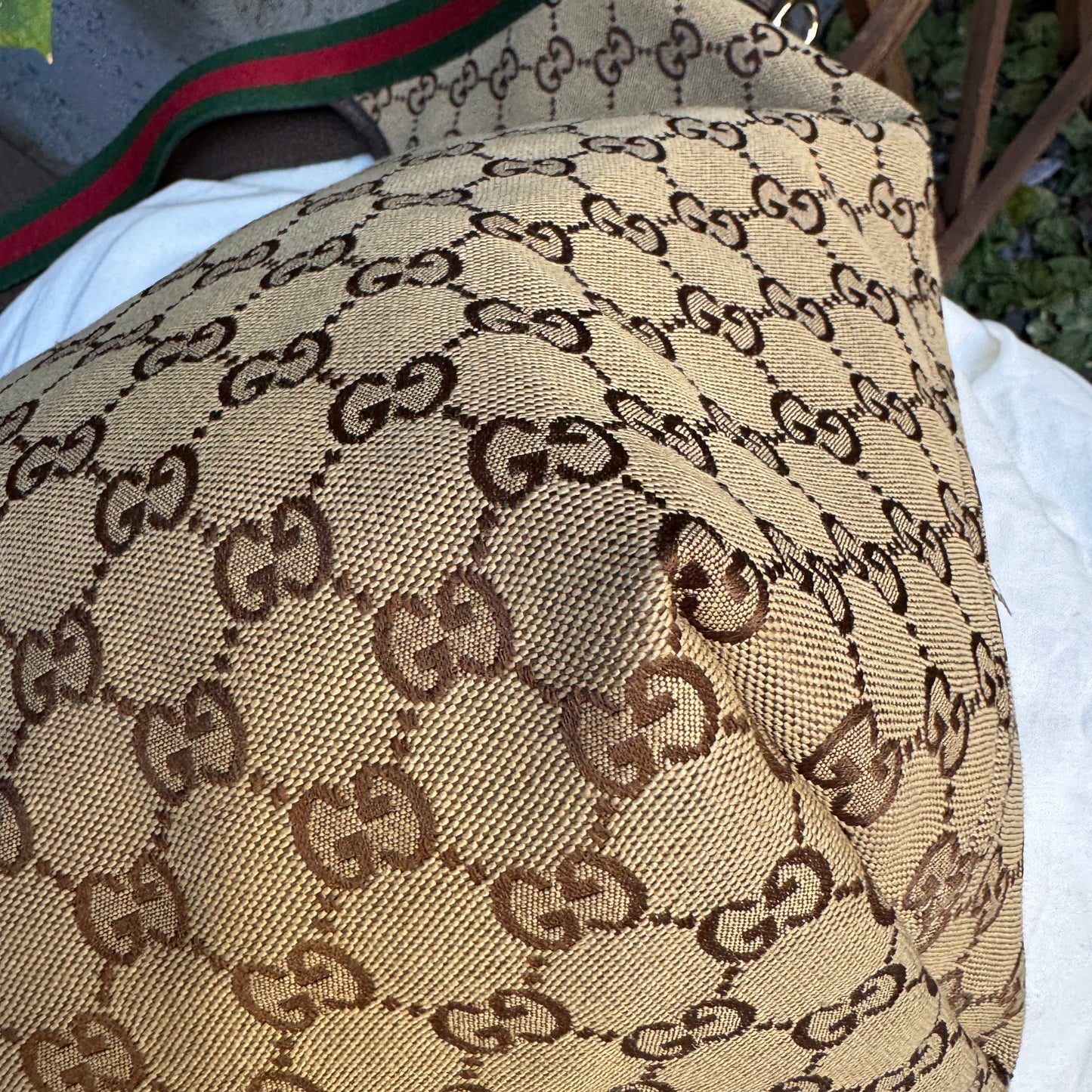 Gucci Giglio Large Monogram Hobo Tote