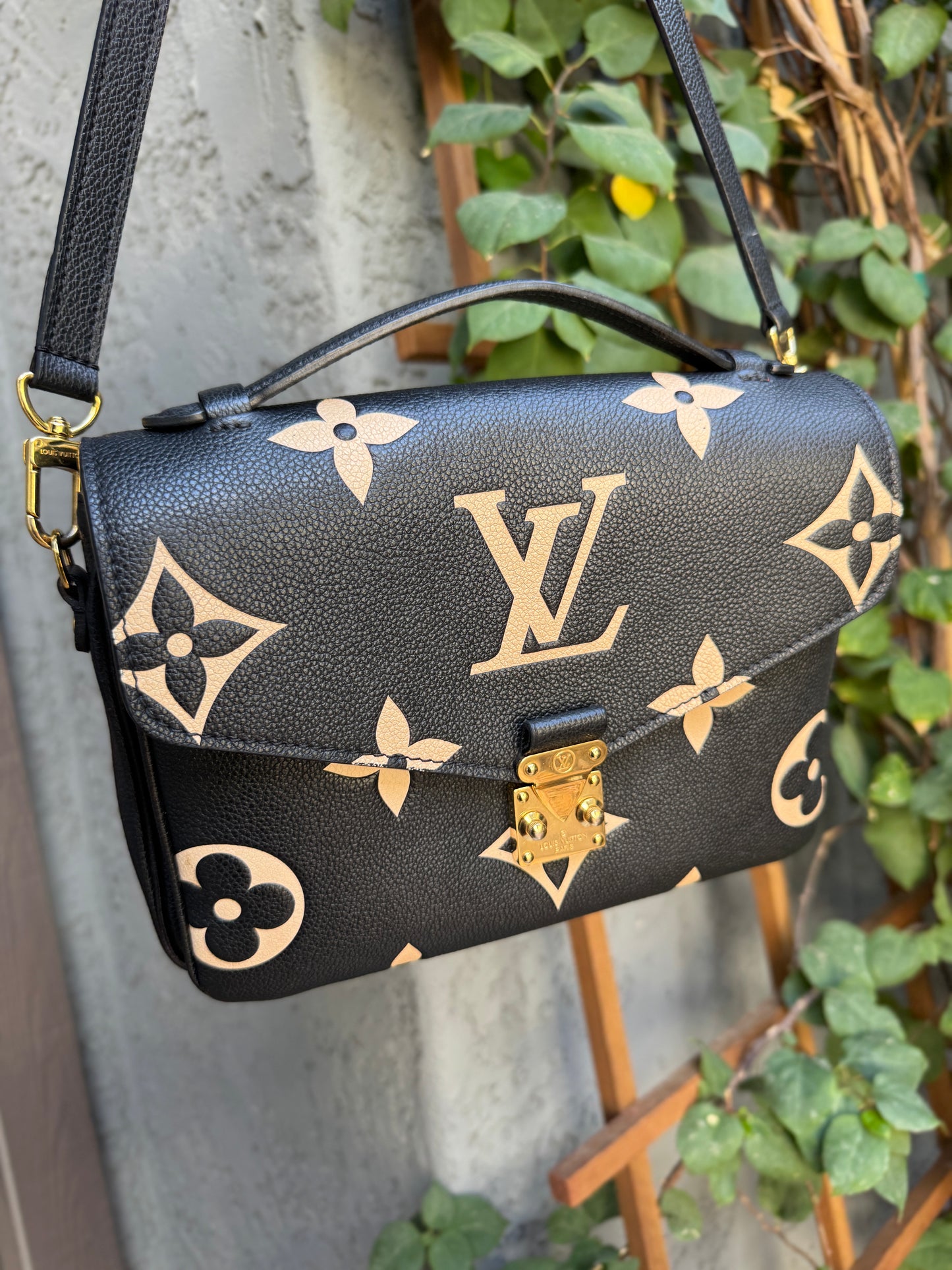 Louis Vuitton Empreinte Leather Metis Crossbody