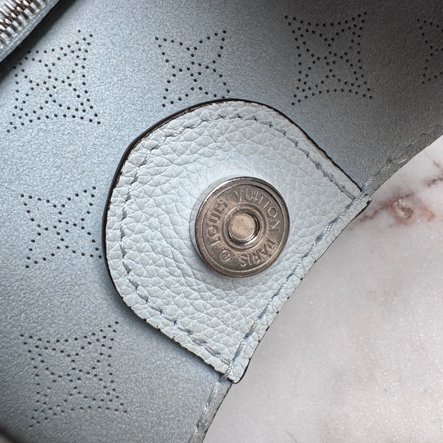 Louis Vuitton Mahina Leather Caramel Hobo Shoulder Bag