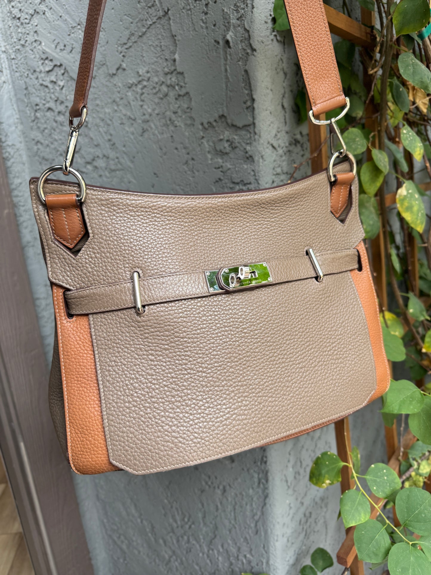 Hermès Jypsiere 34 Bicolor Pebbled Clemence Leather Crossbody