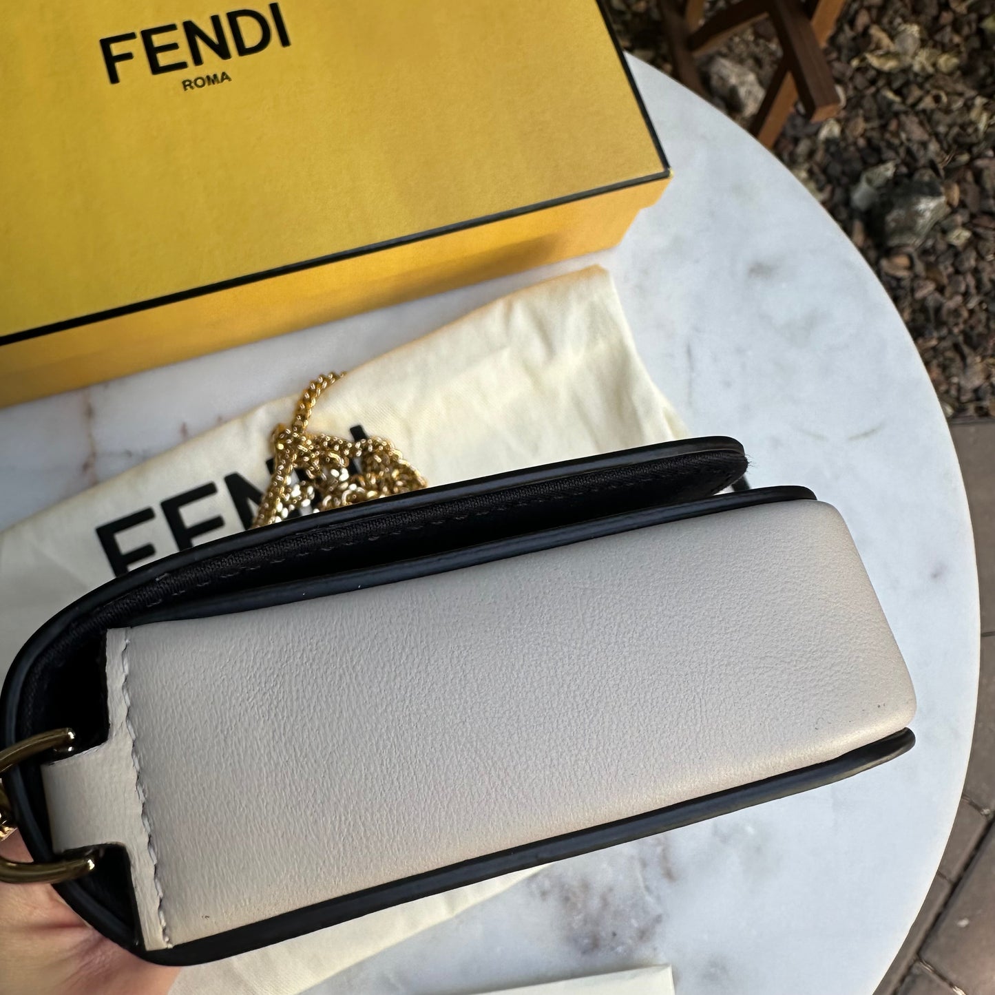 Fendi Fendigraphy Wallet On Chain Leather Crossbody
