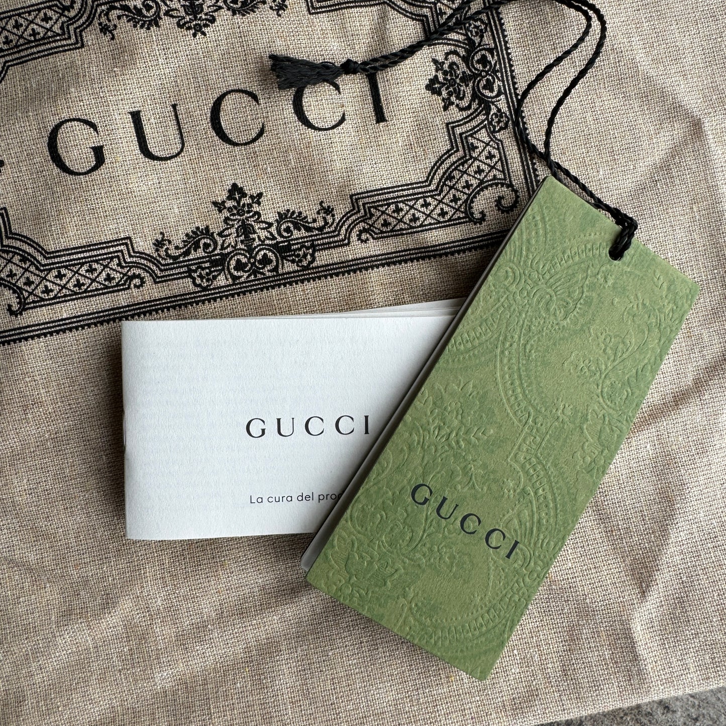 Gucci GG Supreme Monogram Medium Ophidia Shopping Tote