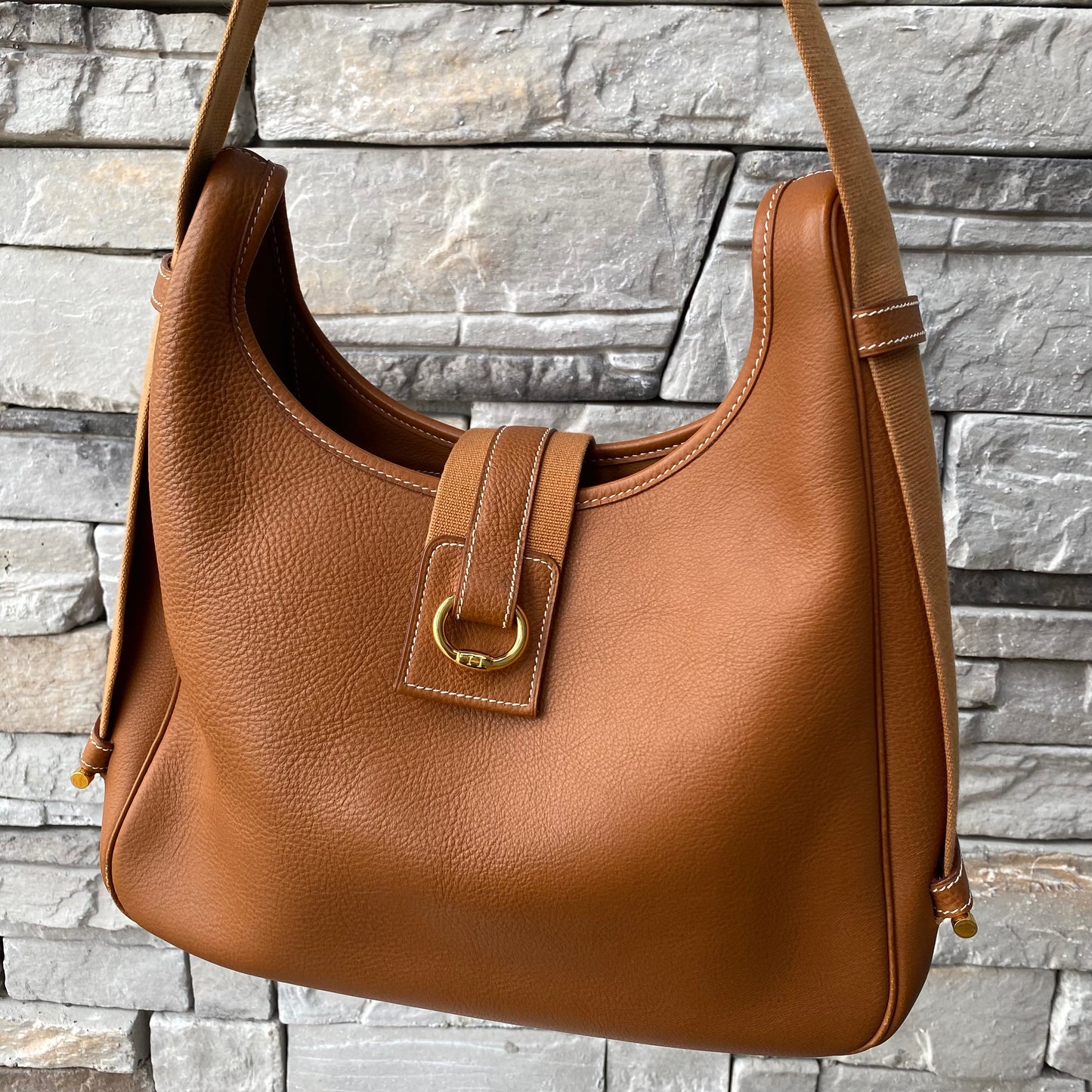 Hermès Tsako Gold Clemence Leather Shoulder Bag