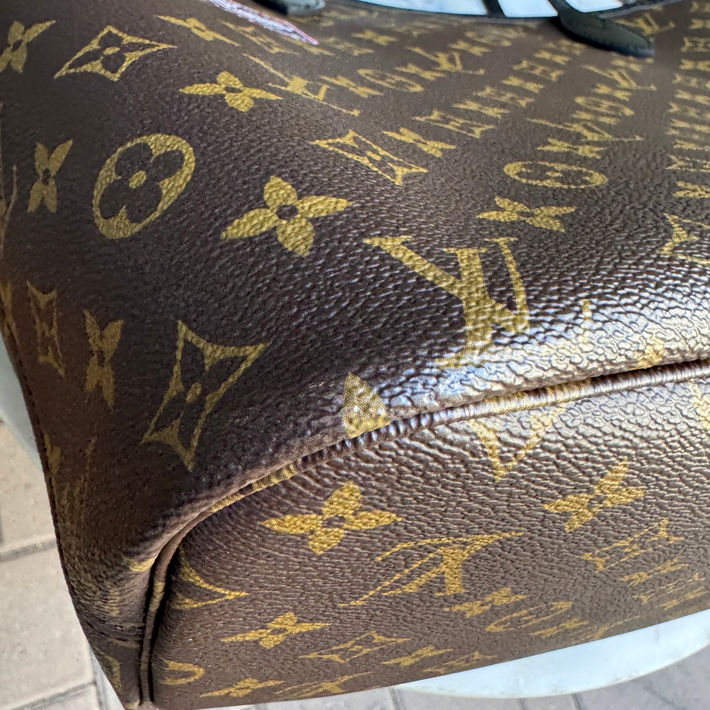 Louis Vuitton Monogram World Tour Neverfull MM