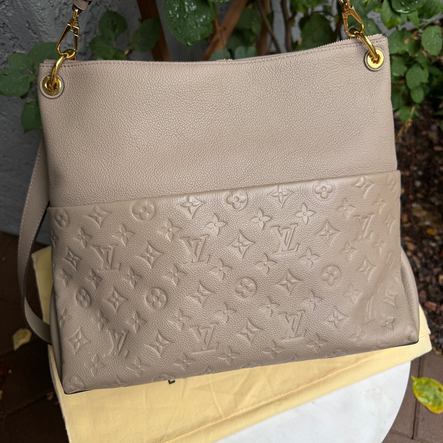 Louis Vuitton Empreinte Leather Maida Hobo