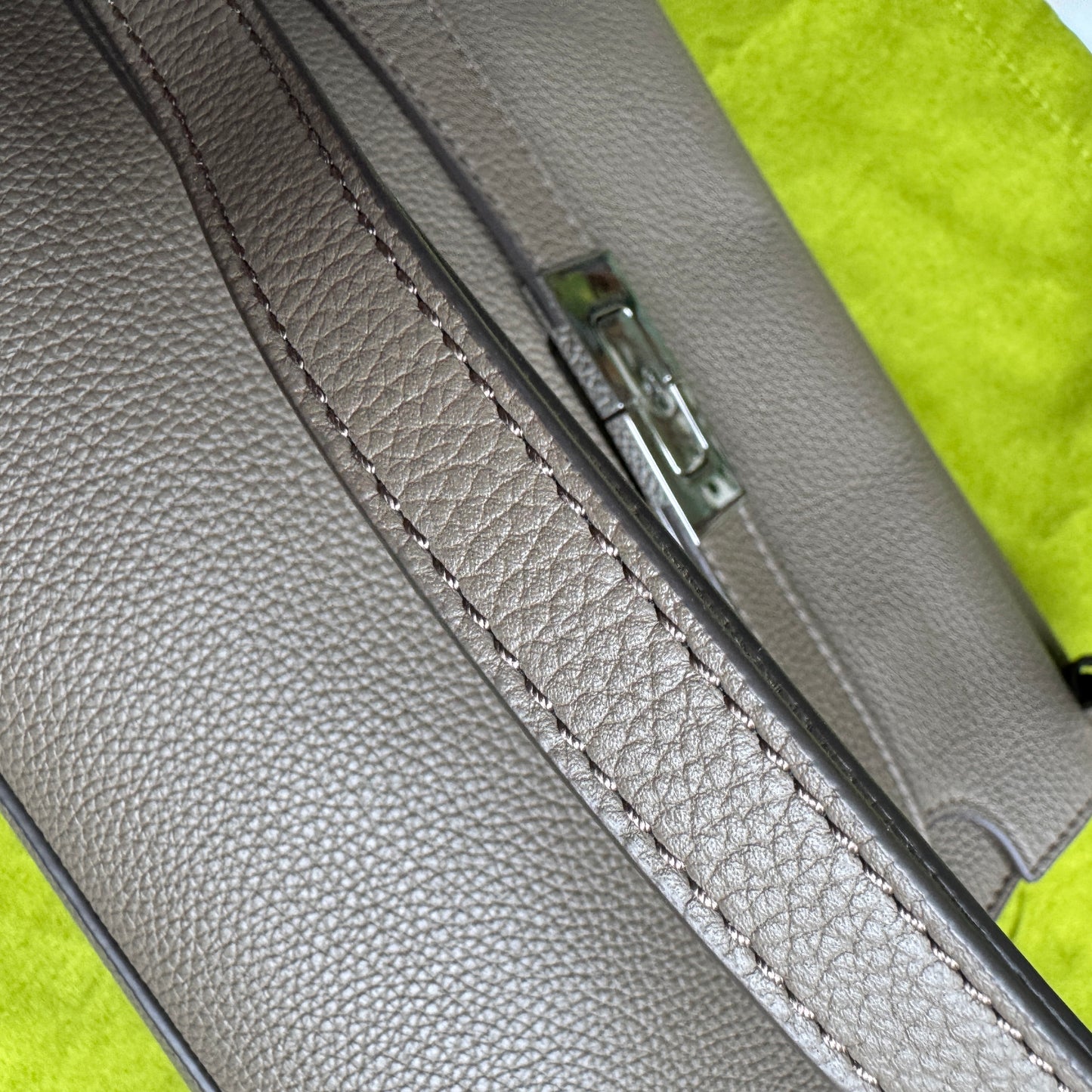 Tory Burch Lee Radziwill Pebbled Leather Shoulder Bag