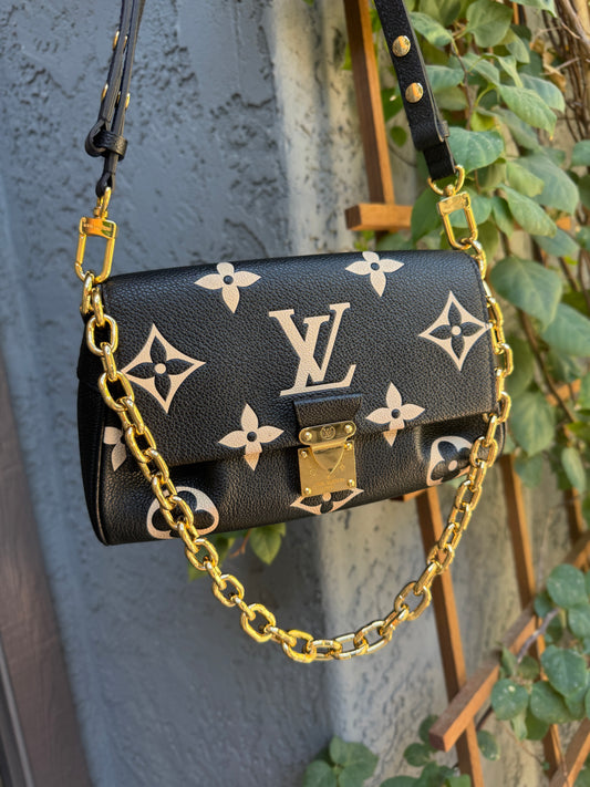 Louis Vuitton Giant Bicolor Monogram Empreinte Favorite NM Crossbody