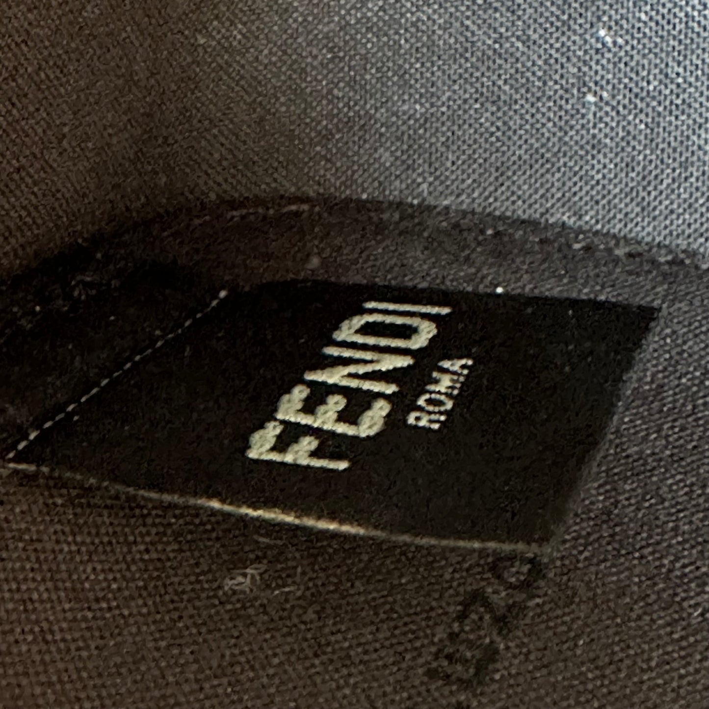 Fendi Fendigraphy Wallet On Chain Leather Crossbody