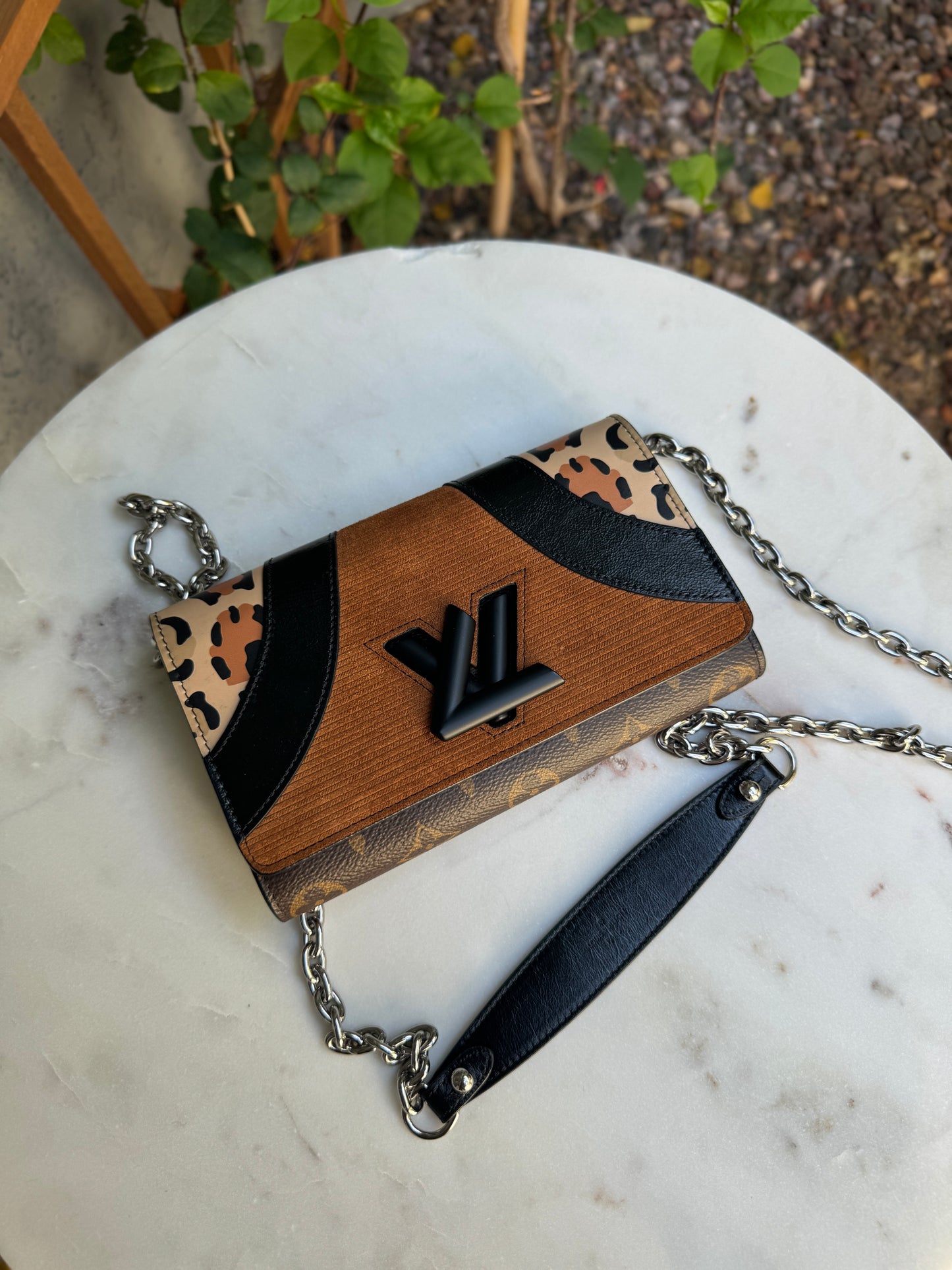 Louis Vuitton Limited Edition Wild at Heart Twist Wallet Crossbody