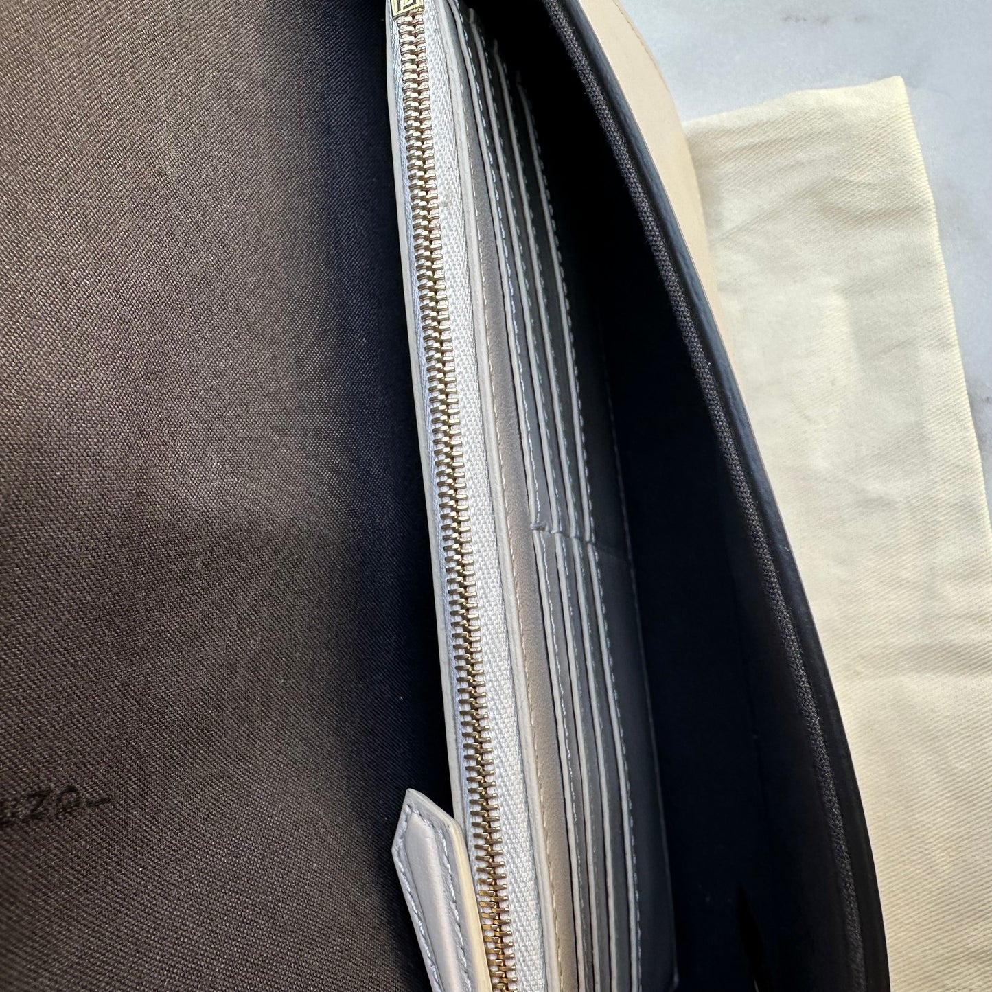 Fendi Fendigraphy Wallet On Chain Leather Crossbody