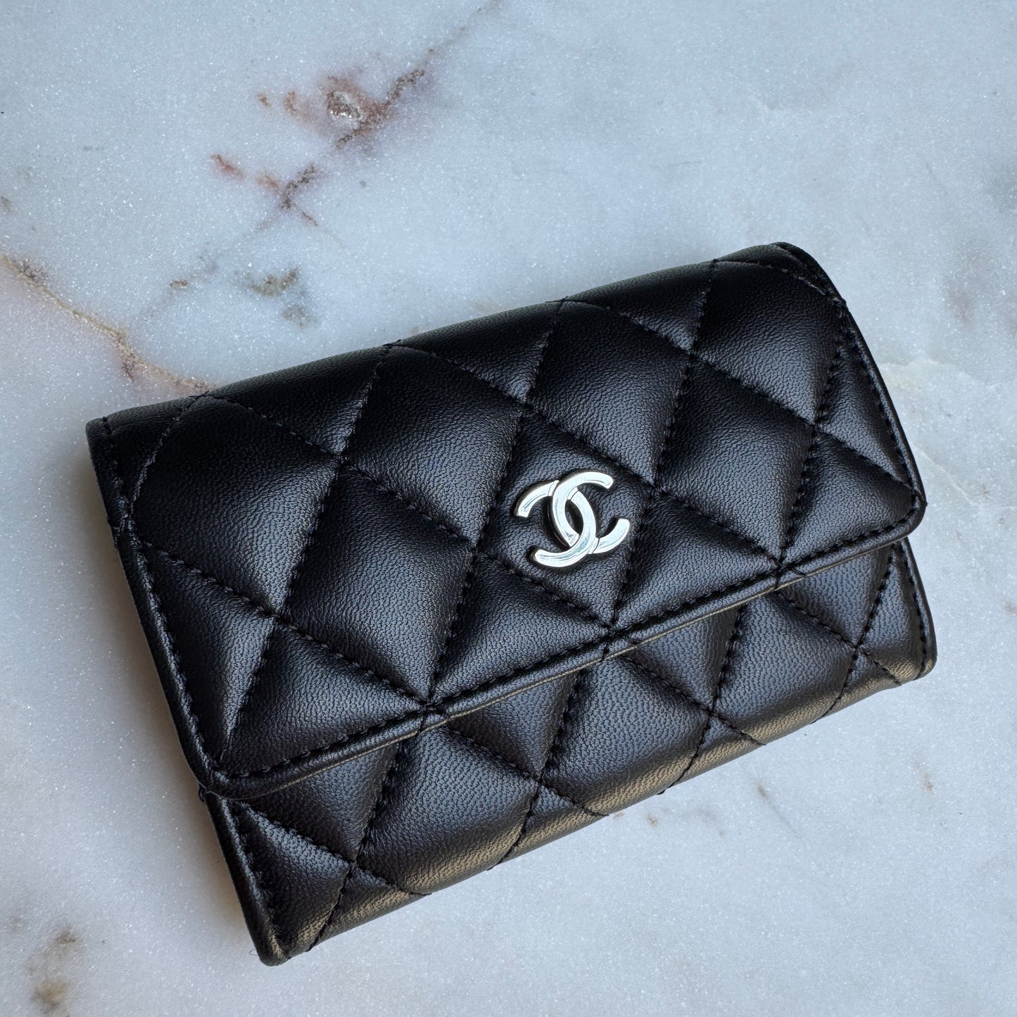 Chanel Classic Lambskin Quilted Card Holder Wallet