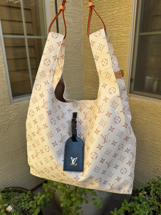 Louis Vuitton Monogram Dune Atlantis GM