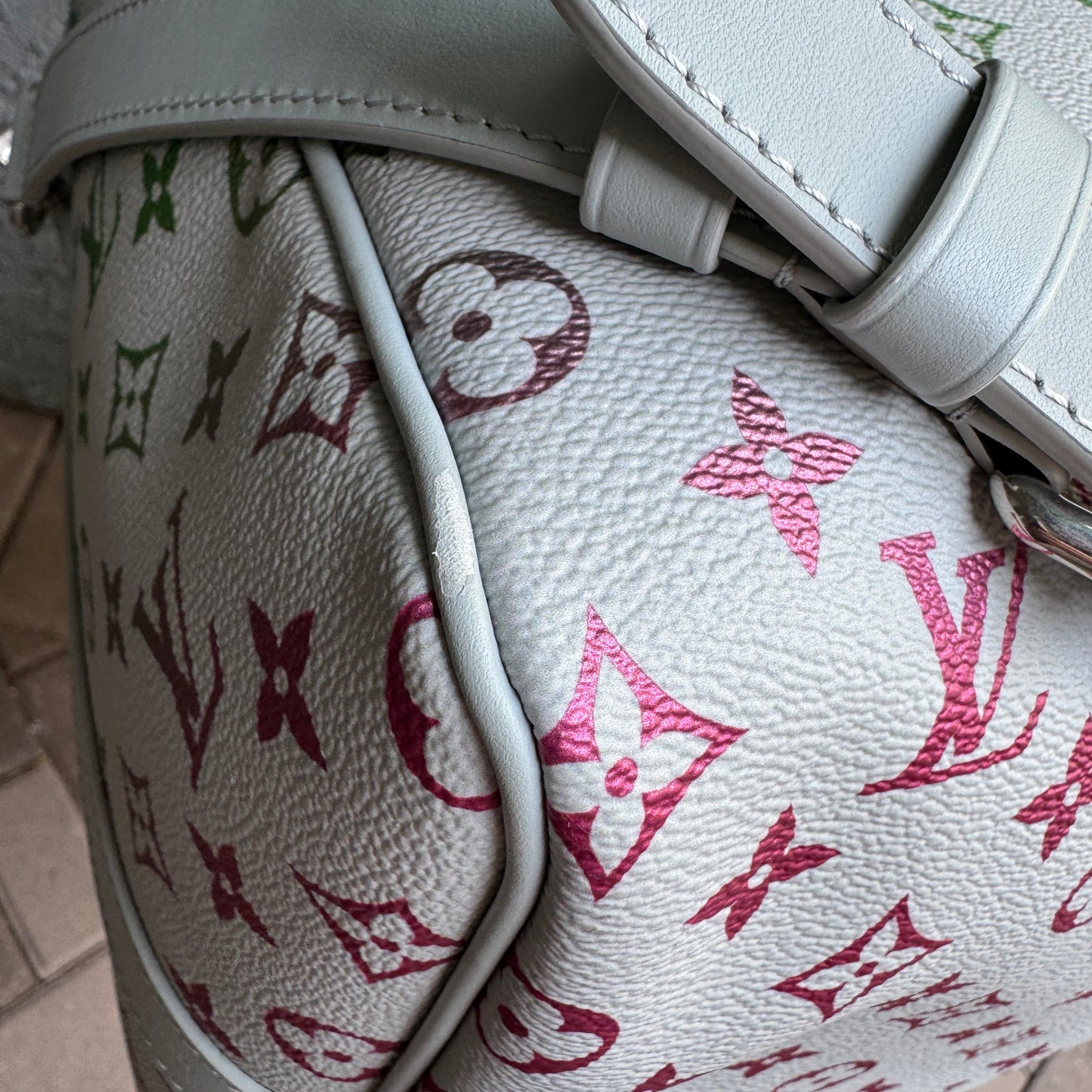 Louis Vuitton Multicolor Iridescent Monogram Keepall Bandoulière 55