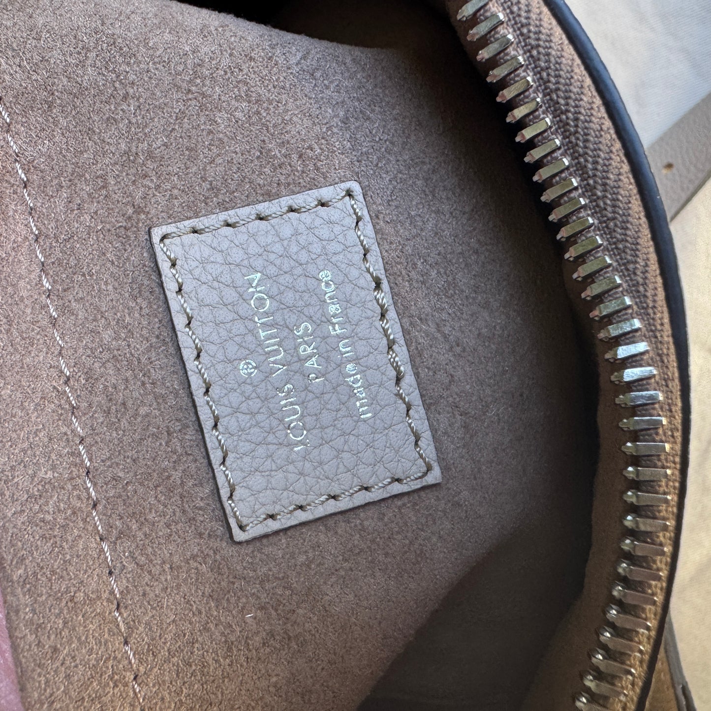 Louis Vuitton Monogram Mahina Leather Hand It All PM Crossbody