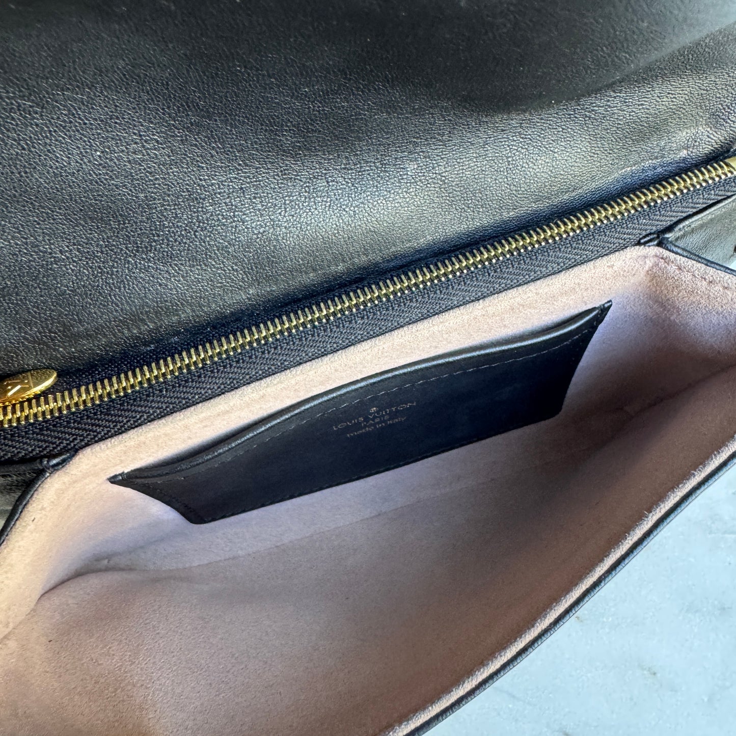 Louis Vuitton Empreinte Coussin Pochette