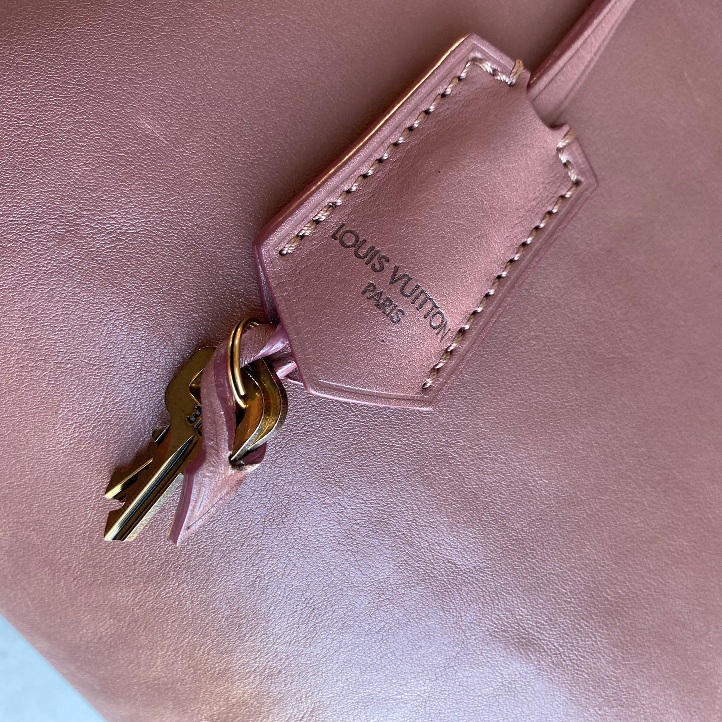 Louis Vuitton Cuir Boudoir Lockit Chain Bag