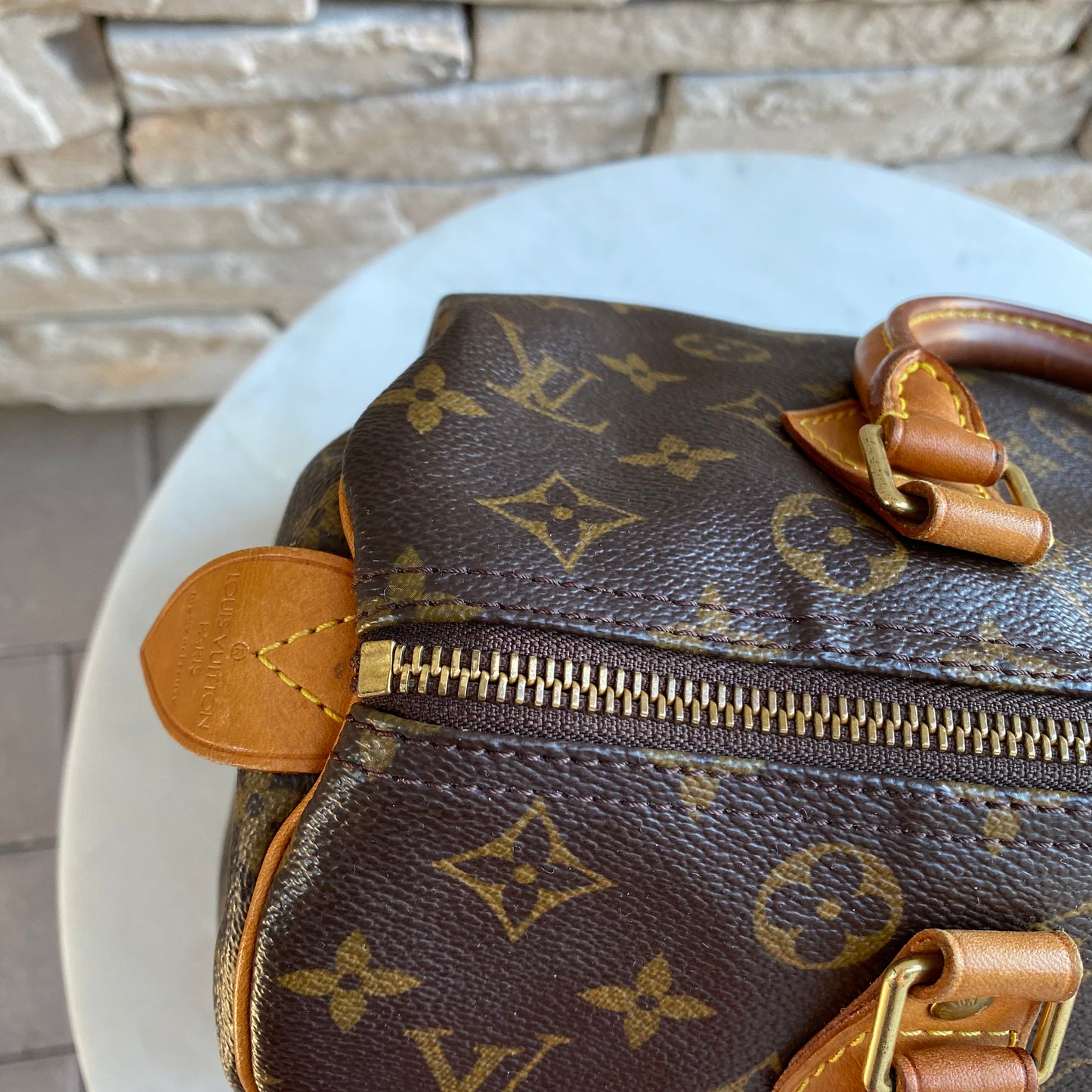 Louis Vuitton Monogram Speedy 30