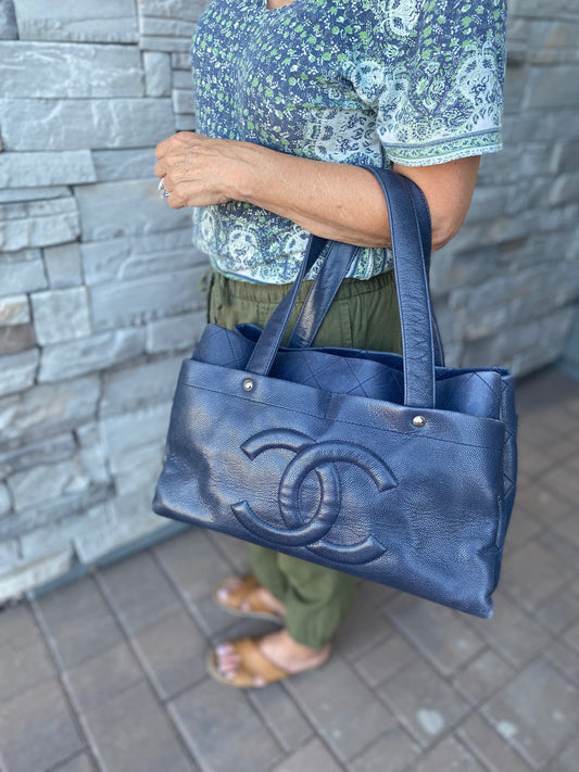 Chanel Ultimate Executive Caviar Large Tote