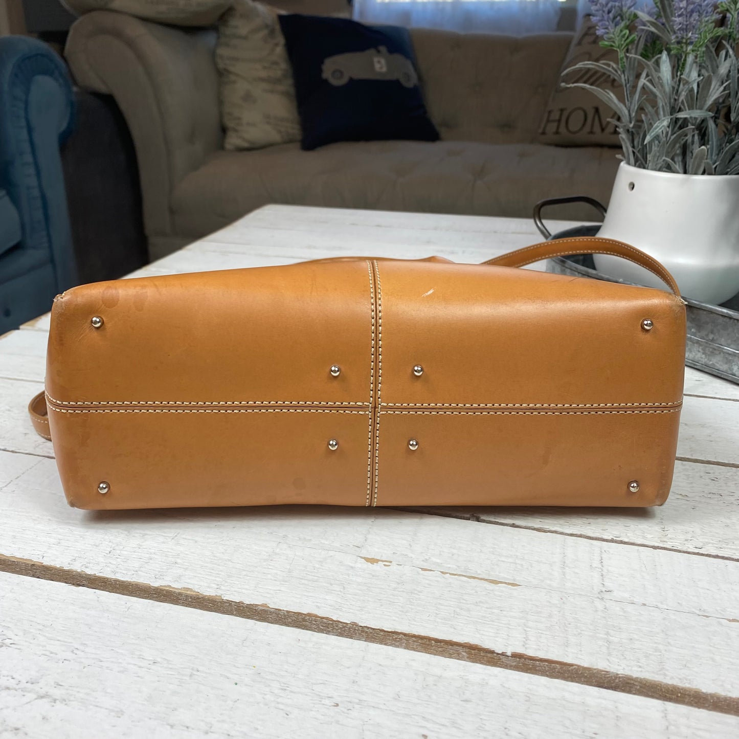 Tod’s D Leather Shoulder Bag