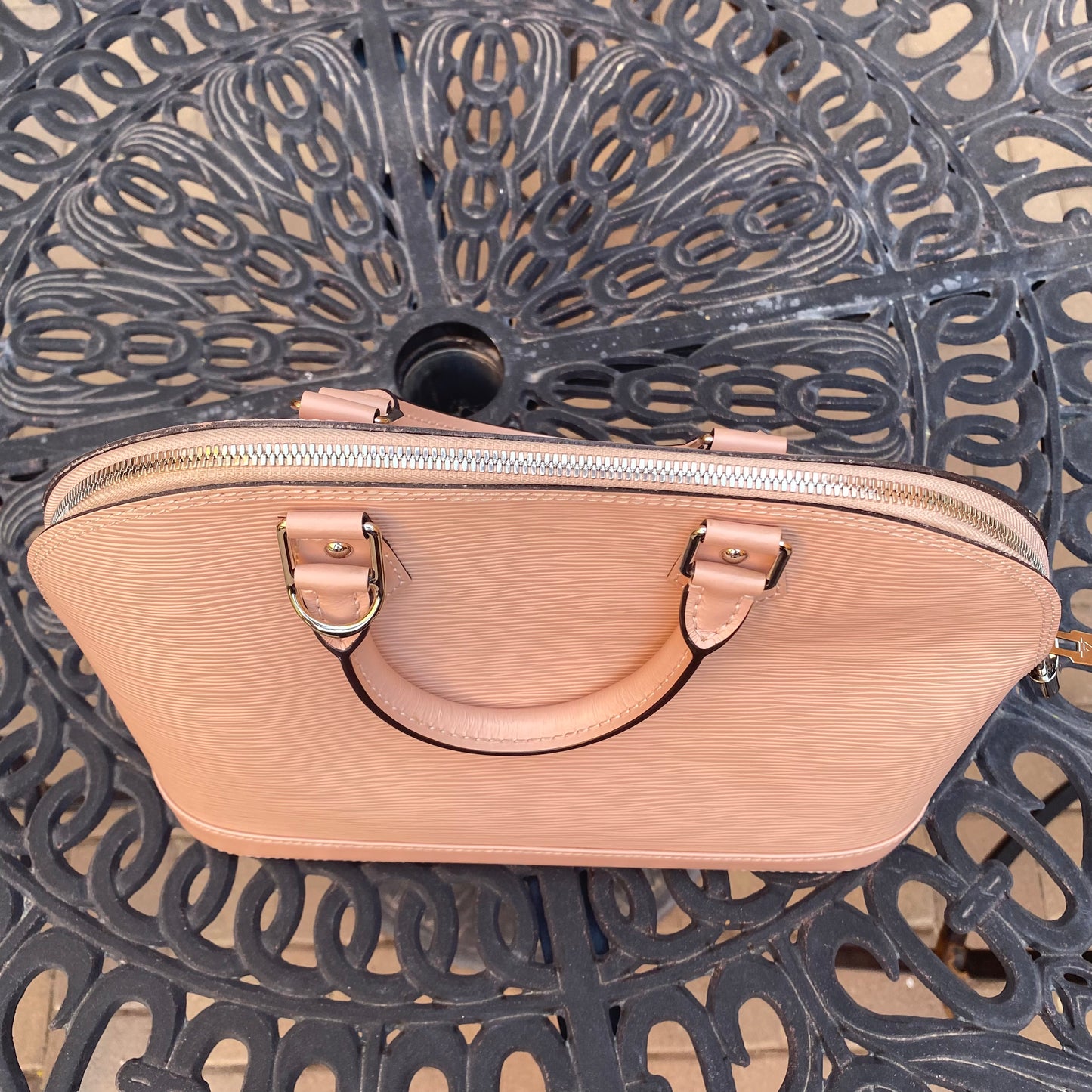 Louis Vuitton Epi Alma PM Satchel
