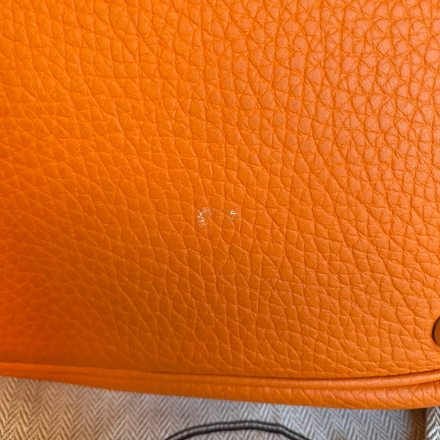 Hermès Clemence Picotin Lock 22