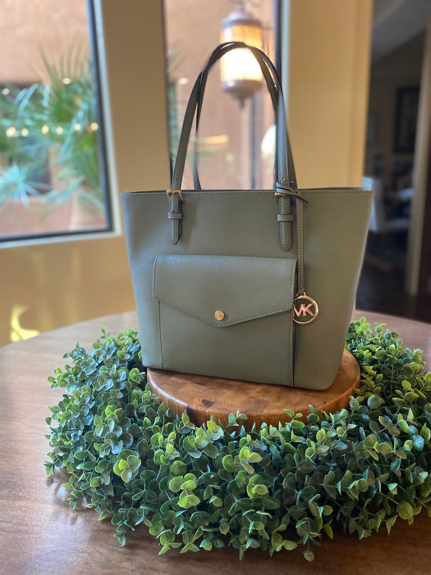 Michael Kors Jet Set Large Saffiano Leather Pocket Tote