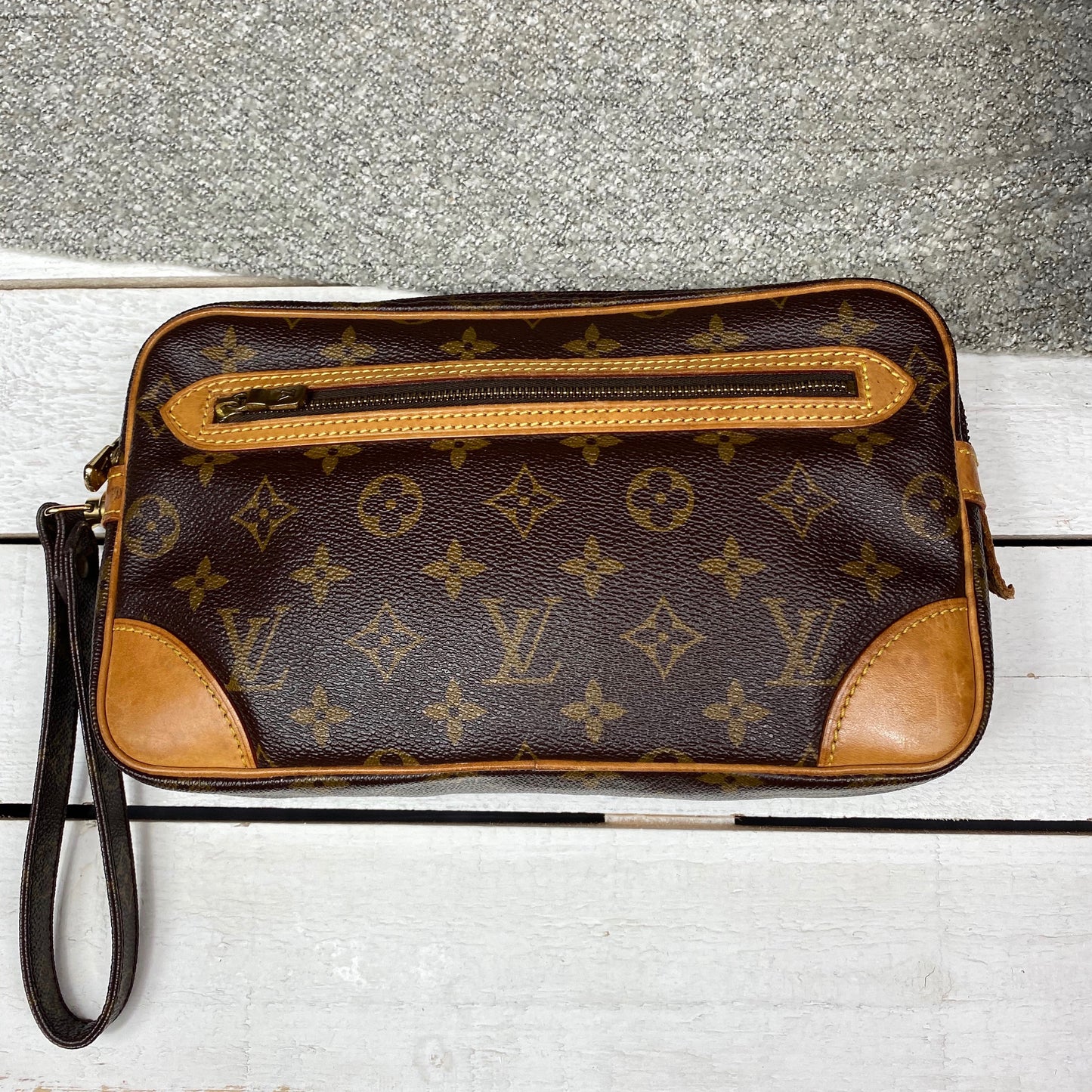 Louis Vuitton Marly Dragonne GM Wristlet Clutch