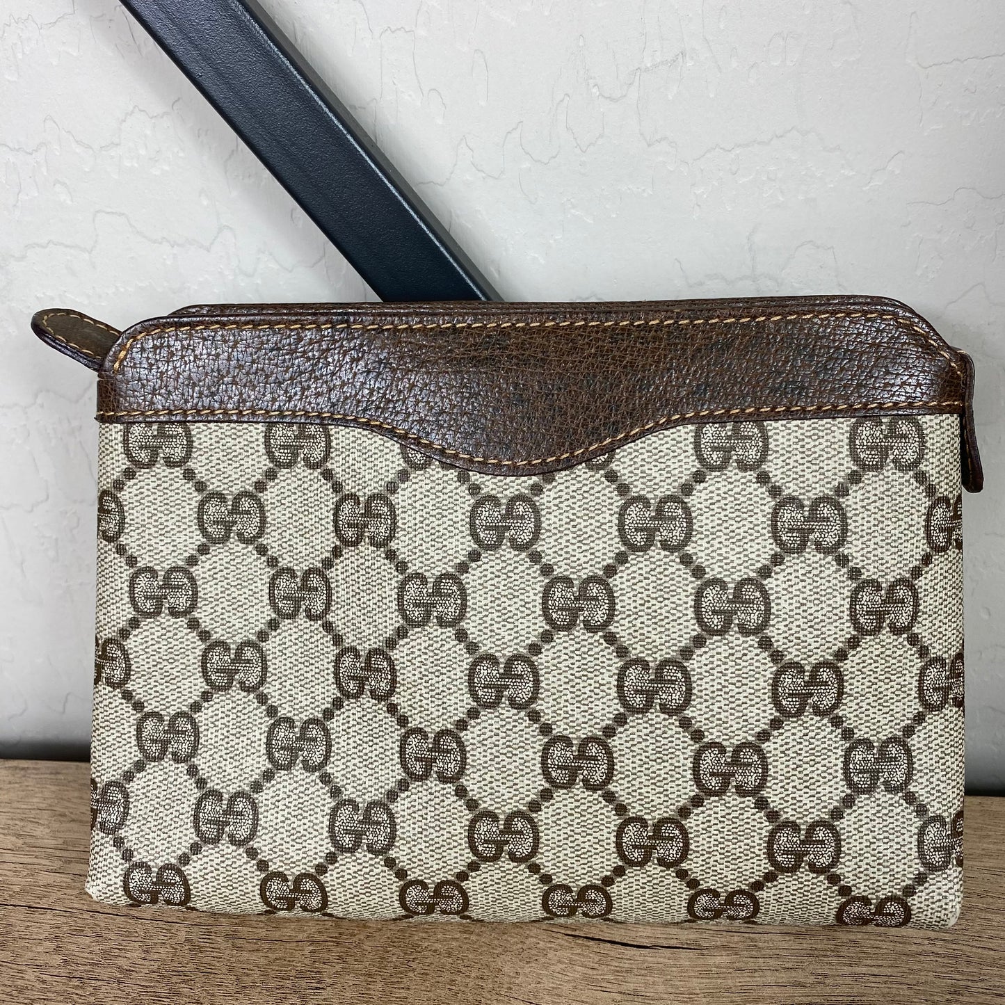 Gucci Vintage GG Cosmetic Zipper Pouch