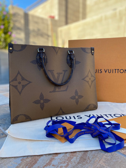 Louis Vuitton Reverse Monogram Onthego MM Tote