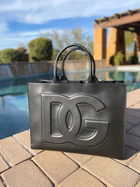 Dolce & Gabbana Large Calfskin DG Daily Shopper