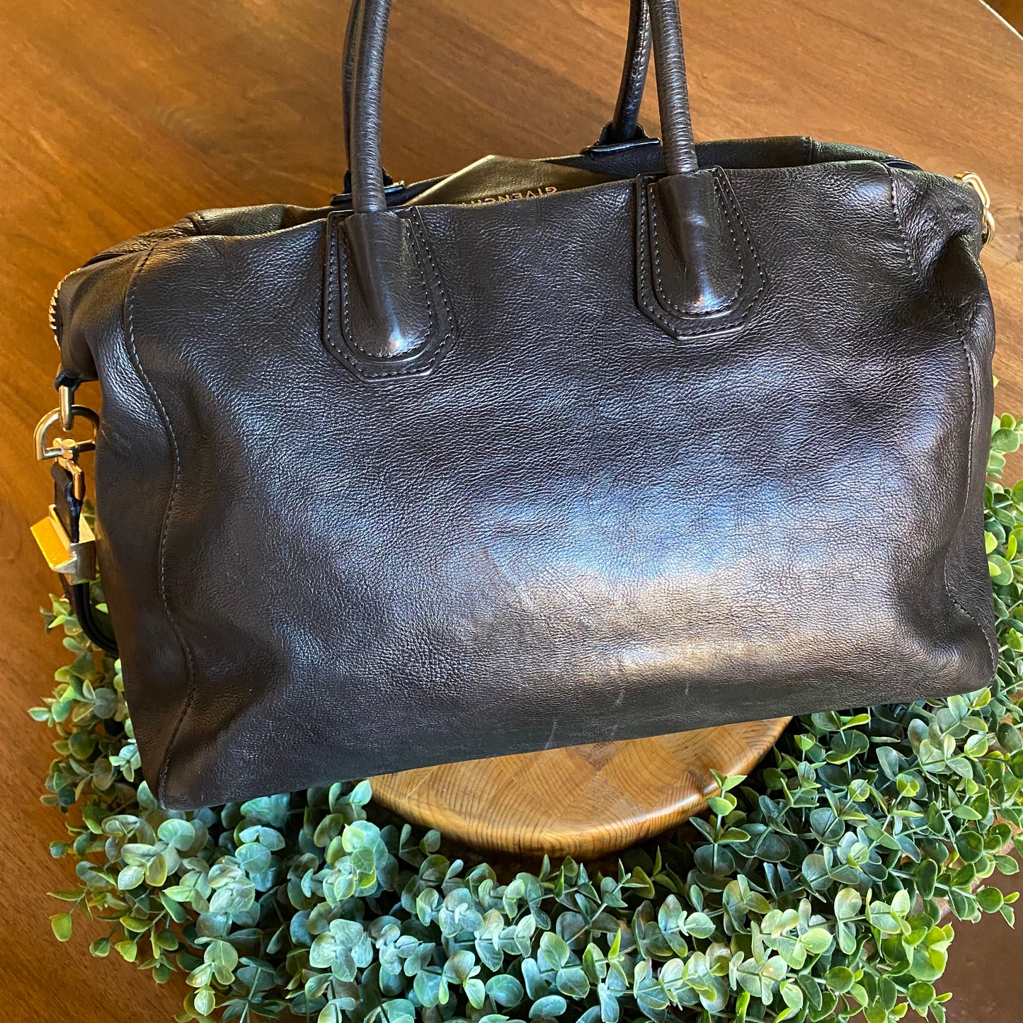 Givenchy Soft Antigona Shoulder Bag