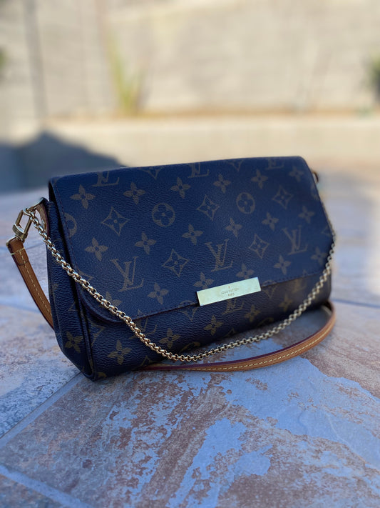 Louis Vuitton Monogram Favorite MM Crossbody