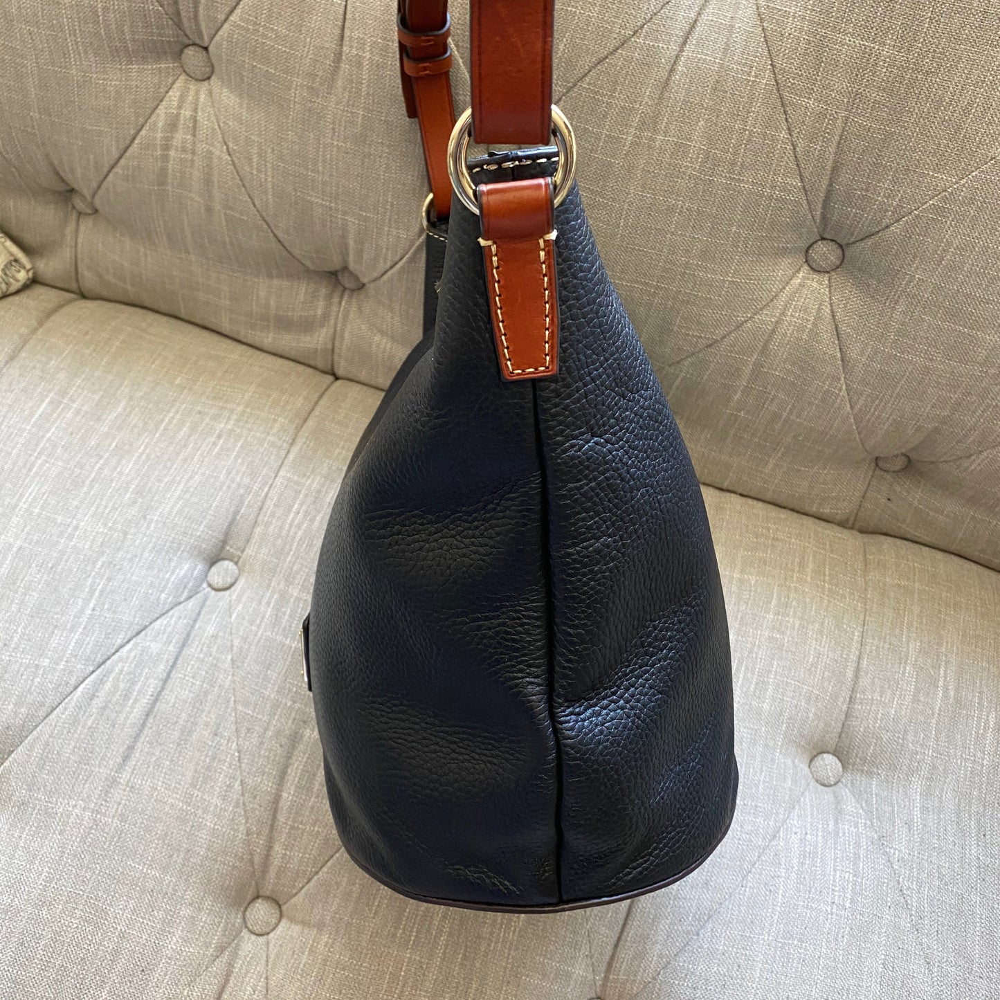 Dooney & Bourke Pebble Grain Thea Feed Bag