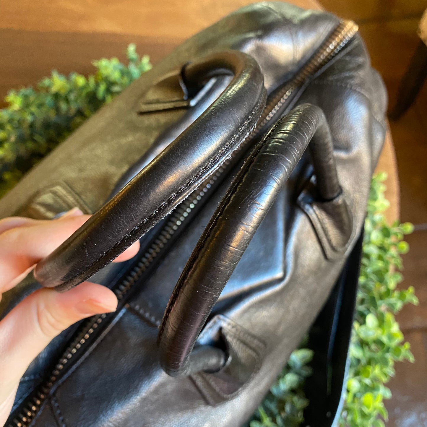 Givenchy Soft Antigona Shoulder Bag