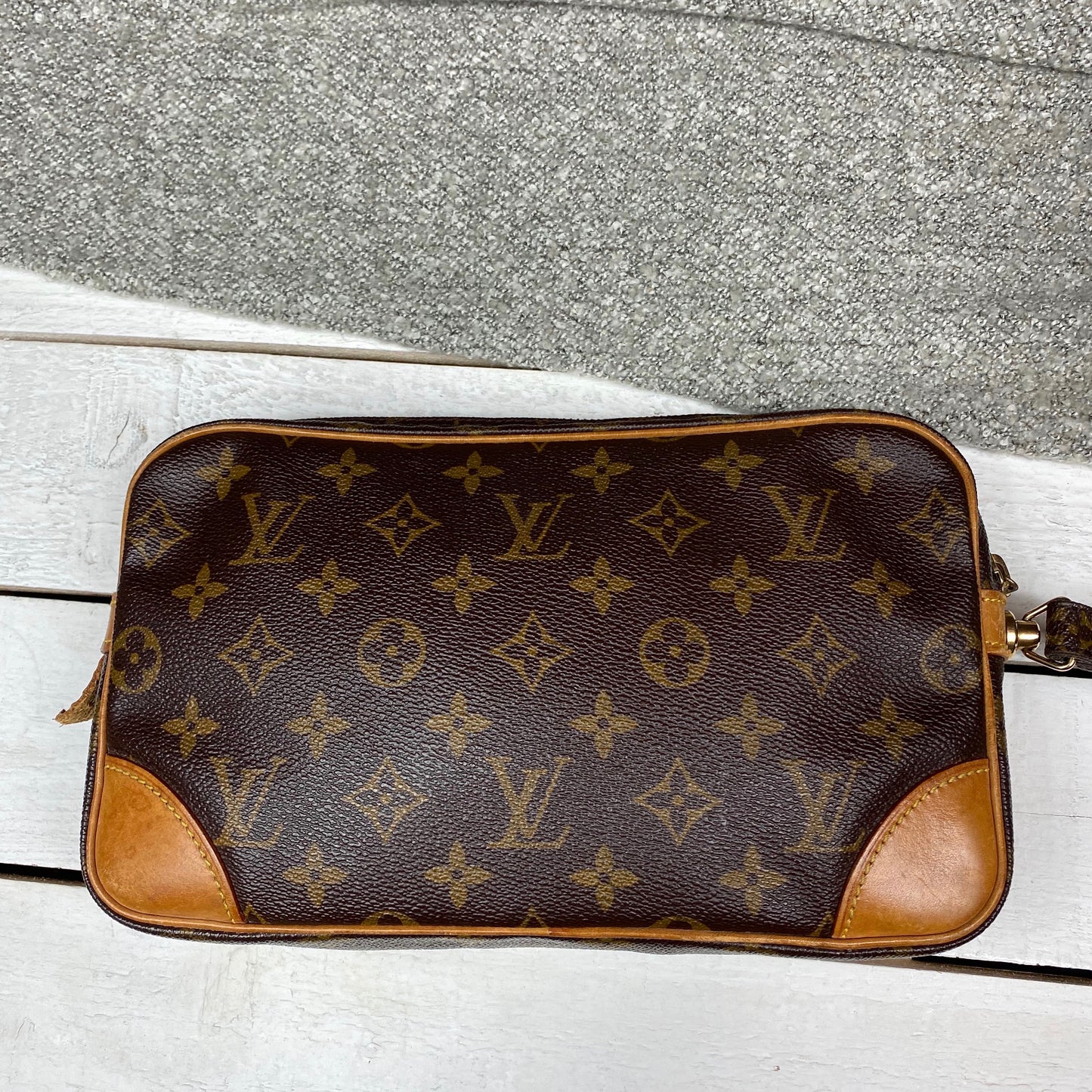 Louis Vuitton Marly Dragonne GM Wristlet Clutch