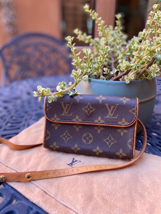 Louis Vuitton Vintage Monogram Pochette Florentine Belt Bag