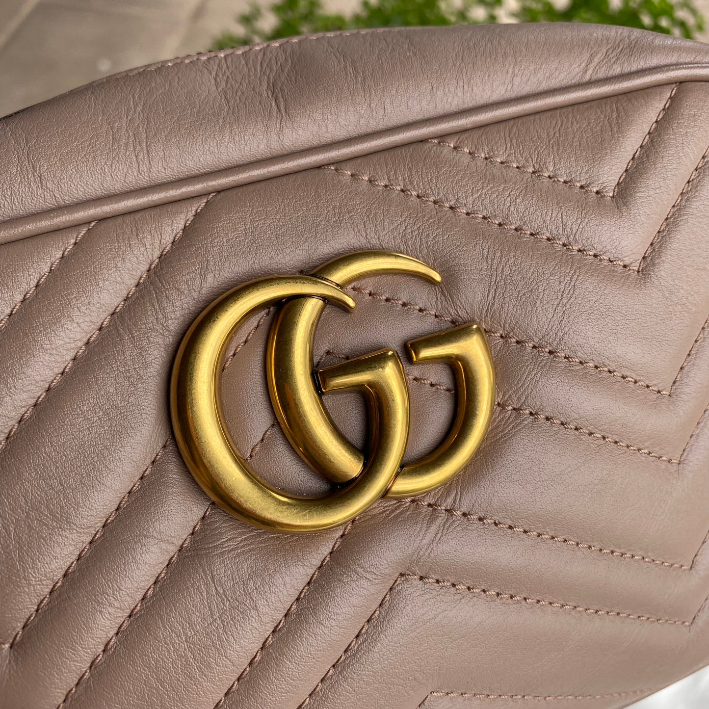 Gucci GG Marmont Small Matelassé Shoulder Bag
