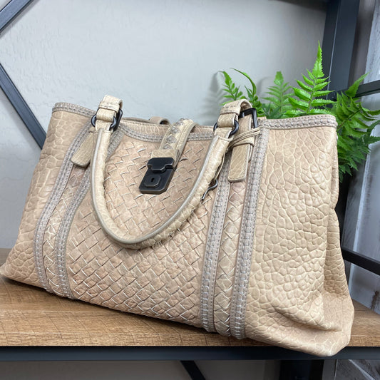 Bottega Veneta Leather Medium Roma Tote