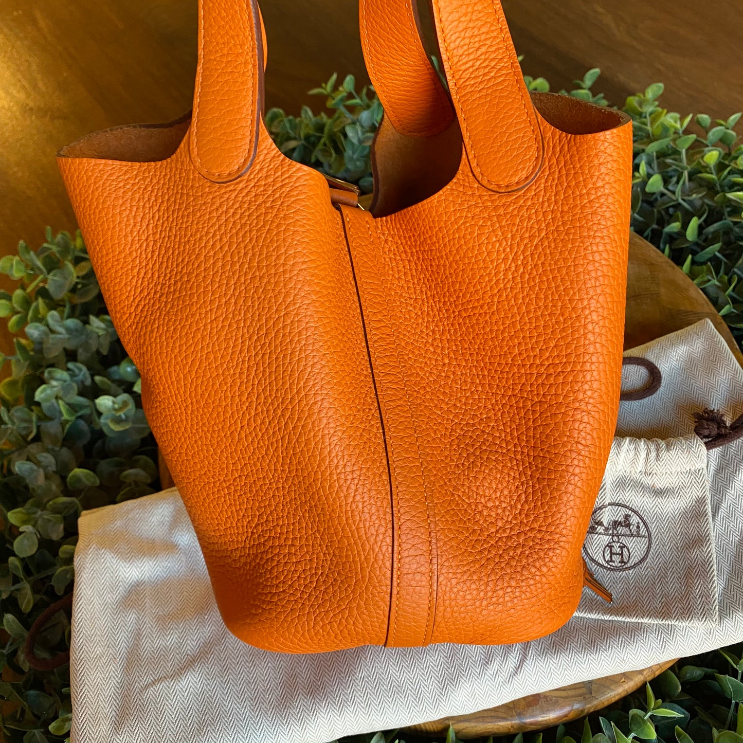 Hermès Clemence Picotin Lock 22