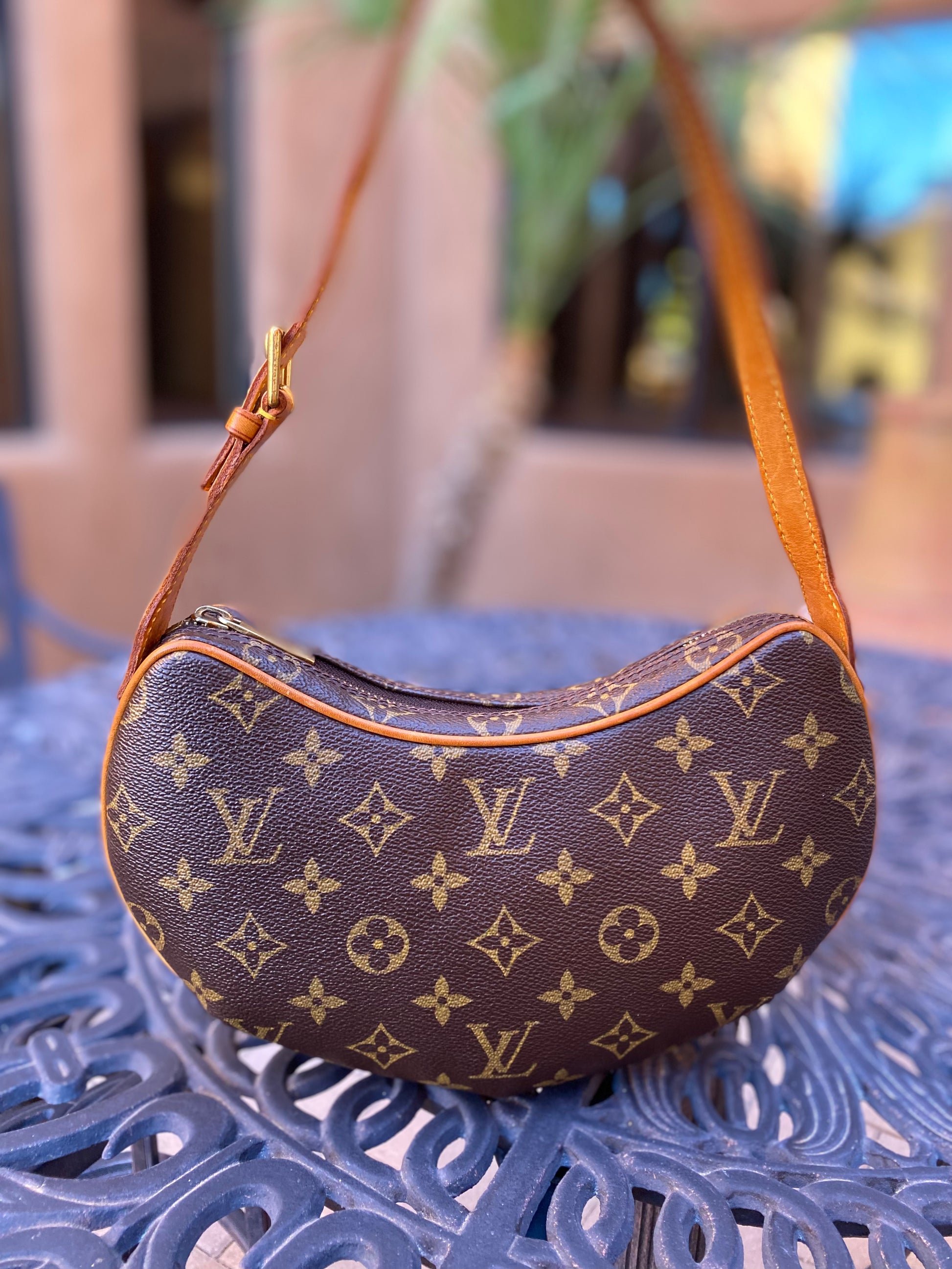 Louis Vuitton Monogram Croissant PM Vintage Shoulder Bag – The