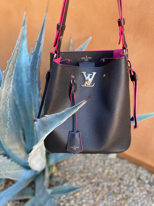 Louis Vuitton Lockme Calfskin Bucket Bag