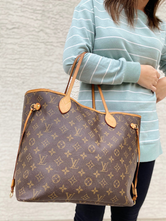 Louis Vuitton Monogram MM Neverfull Tote