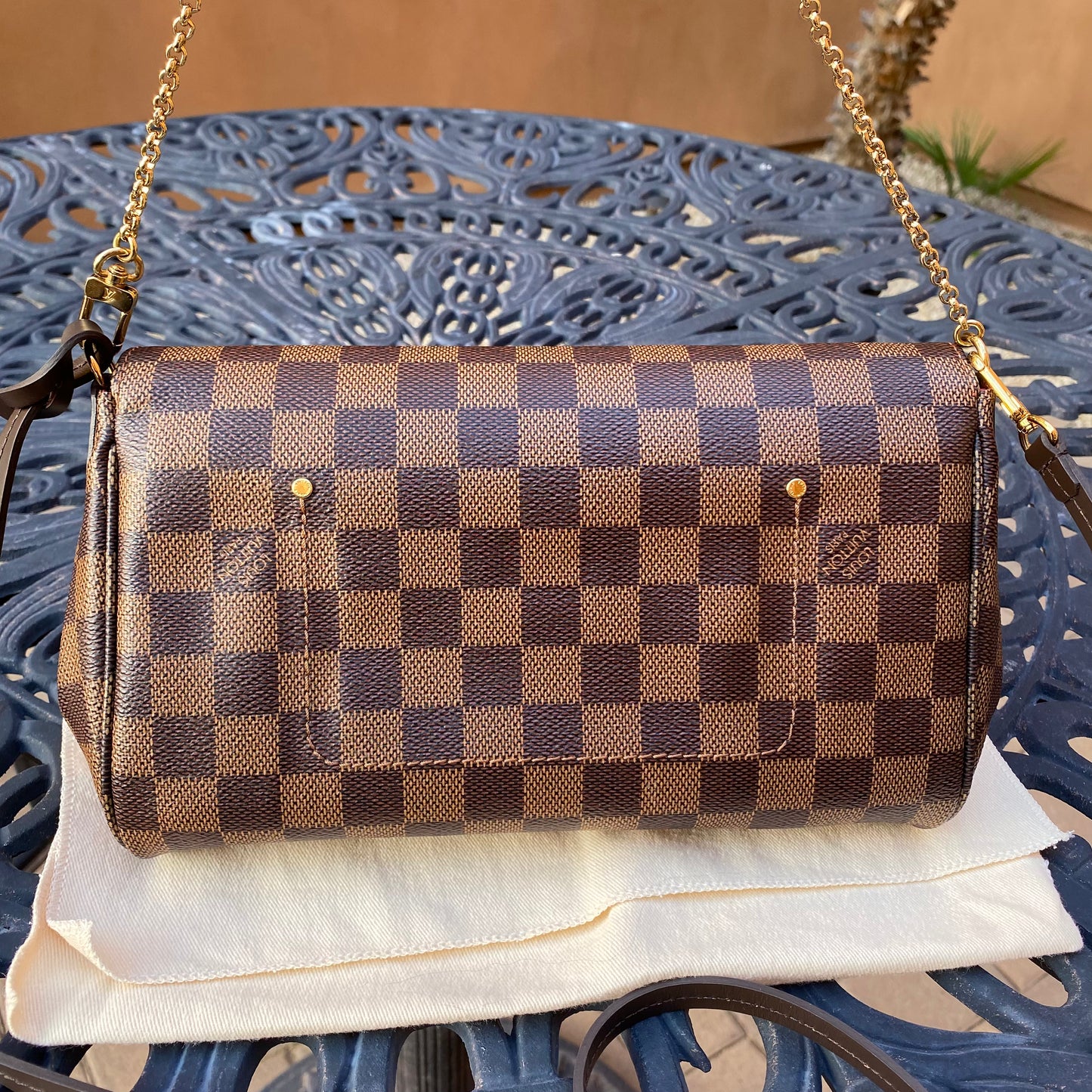 Louis Vuitton Favorite MM Damier Ebene Crossbody