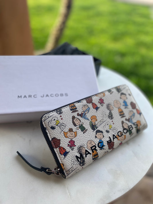 Marc Jacobs X Peanuts Collaboration Zippy Wallet