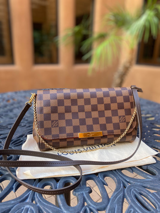 Louis Vuitton Favorite MM Damier Ebene Crossbody