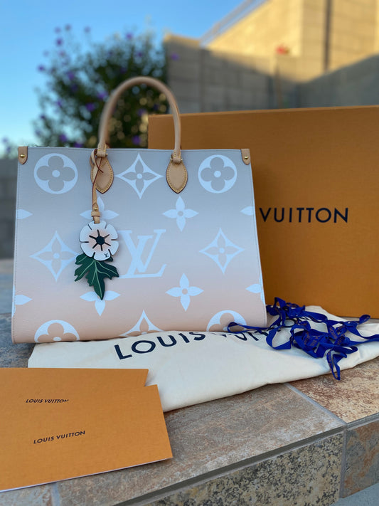 Louis Vuitton By The Pool Onthego GM Giant Monogram Tote